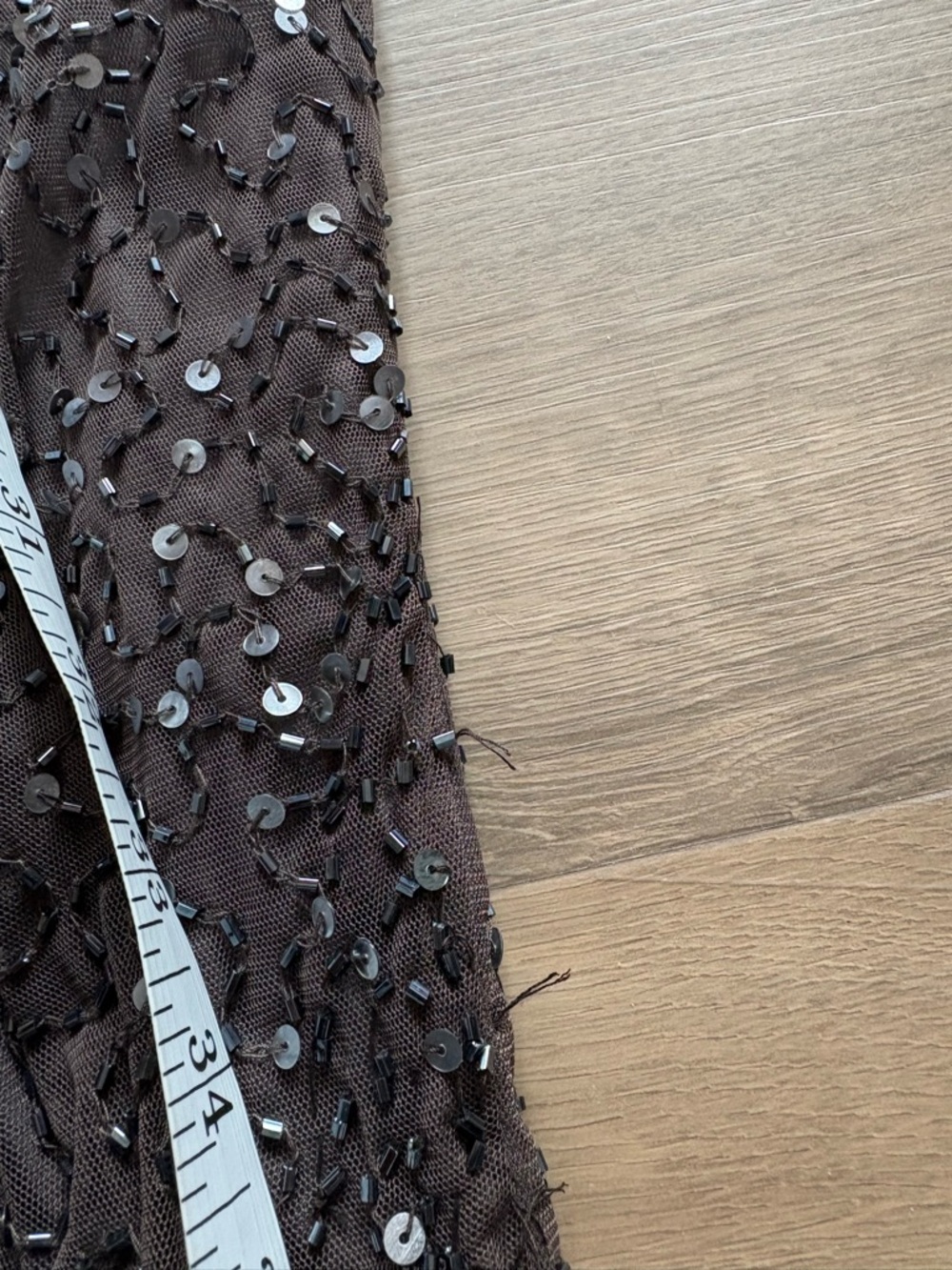 Elegant Long-Sleeve Cocktail Dress Brown Beaded and Sequin Embellished- size 12 - Picture 9 of 10